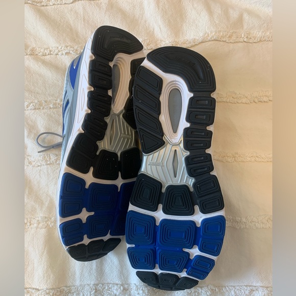 New Balance Men's Gray and Blue Running Shoes Size 9 - Picture 5 of 5